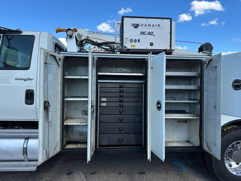 2013 International DuraStar 4400