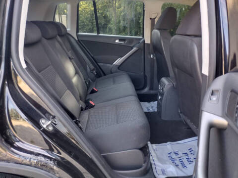 2009 Volkswagen Tiguan SE