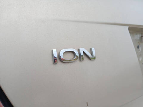 2004 Saturn Ion 2