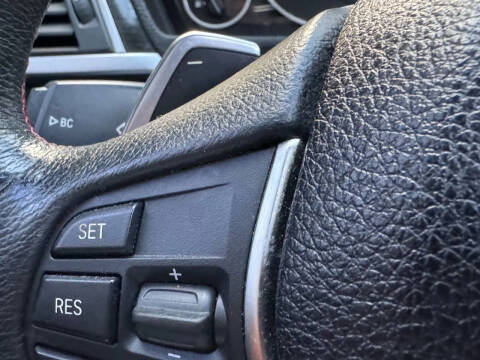 2018 BMW 3 Series 330i