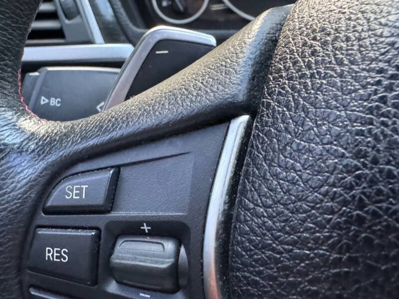 2018 BMW 3 Series 330i