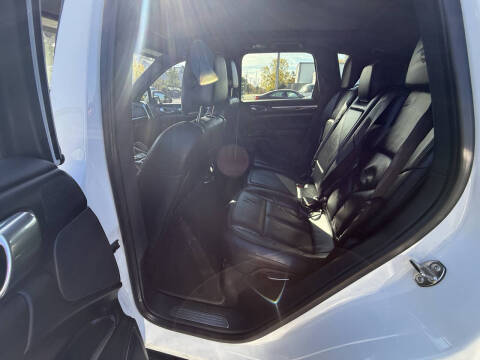 2014 Porsche Cayenne Platinum Diesel