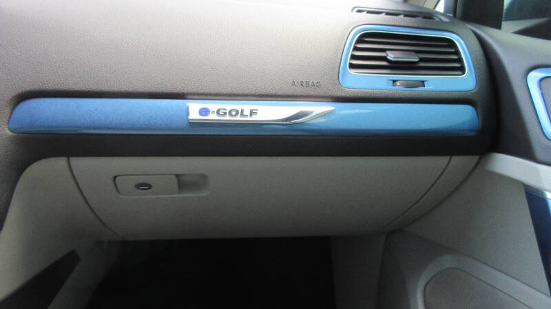2015 Volkswagen e-Golf SEL Premium