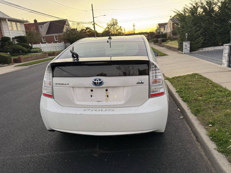 2011 Toyota Prius One