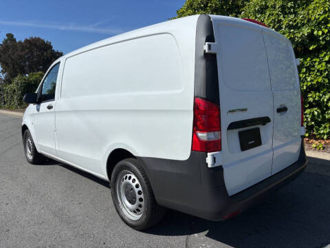 2017 Mercedes-Benz Metris Worker Cargo