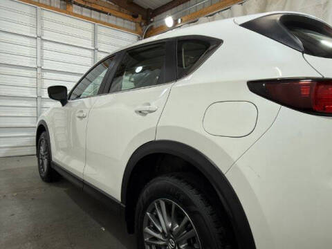 2017 Mazda CX-5 Sport