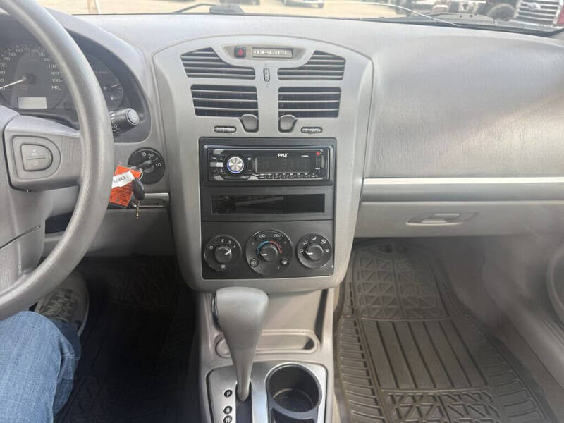 2005 Chevrolet Malibu Maxx LS