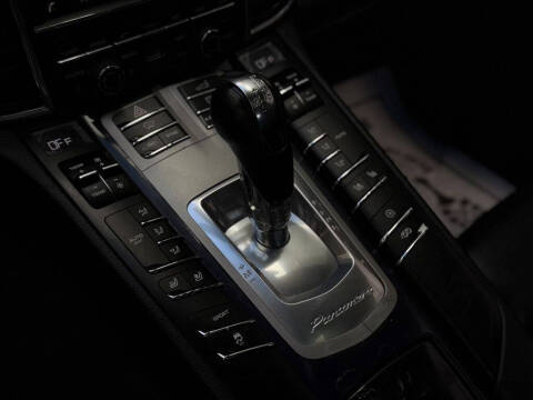 2015 Porsche Panamera