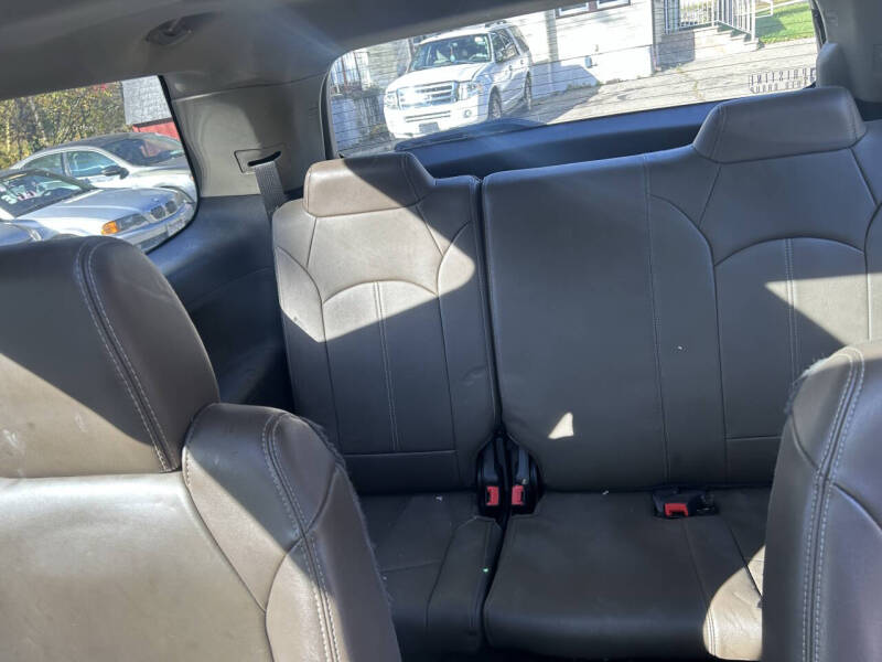 2016 GMC Acadia SLT-1