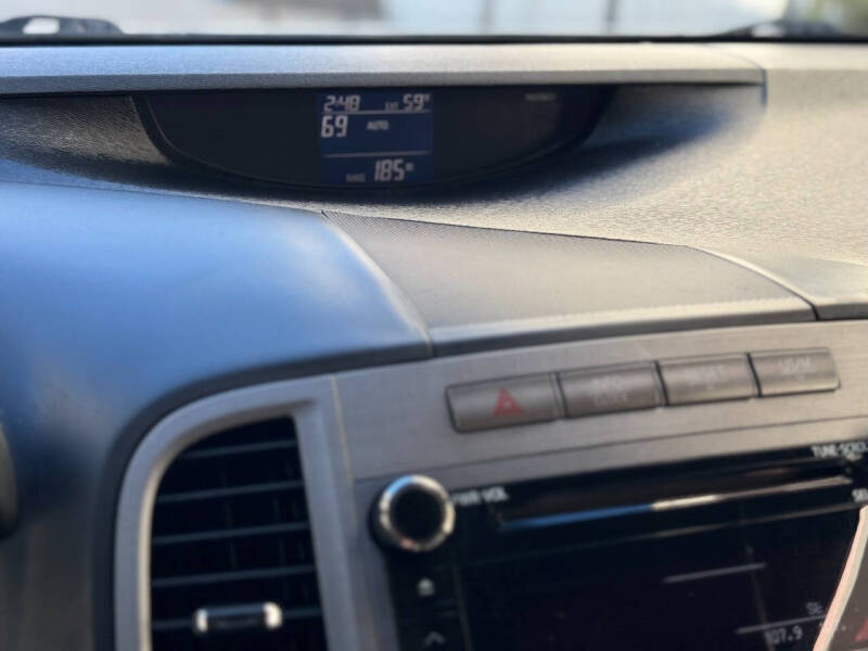 2012 Toyota Venza LE