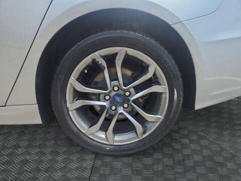 2020 Ford Fusion SEL