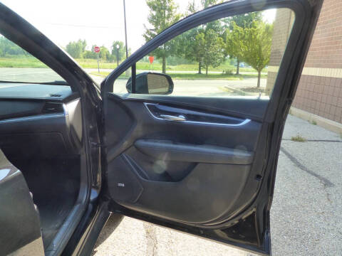 2020 Cadillac XT5 Premium Luxury