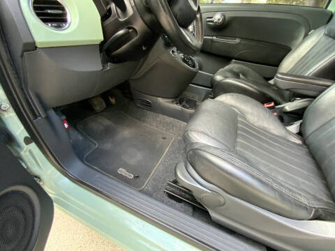 2012 FIAT 500c Lounge