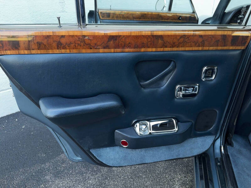 1975 Rolls-Royce Silver Shadow