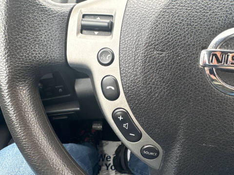 2013 Nissan Rogue S