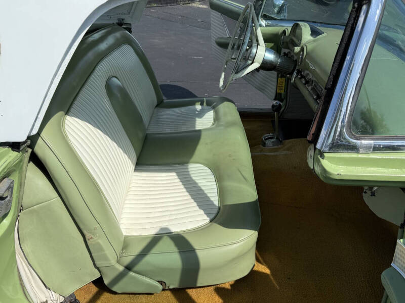 1956 Ford Thunderbird