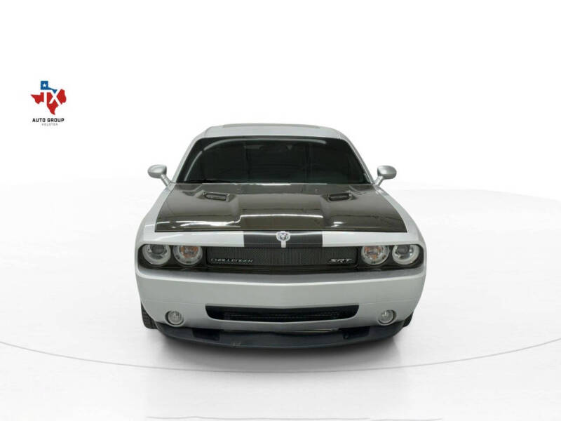 2008 Dodge Challenger SRT8