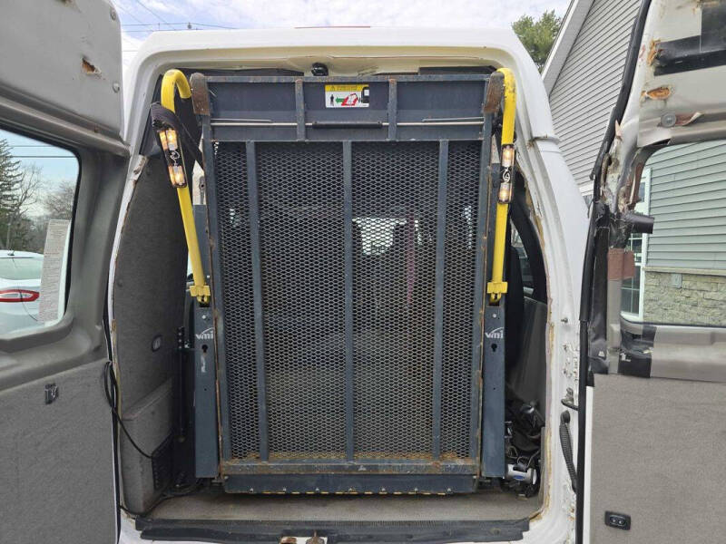 2012 Ford E-Series E-250