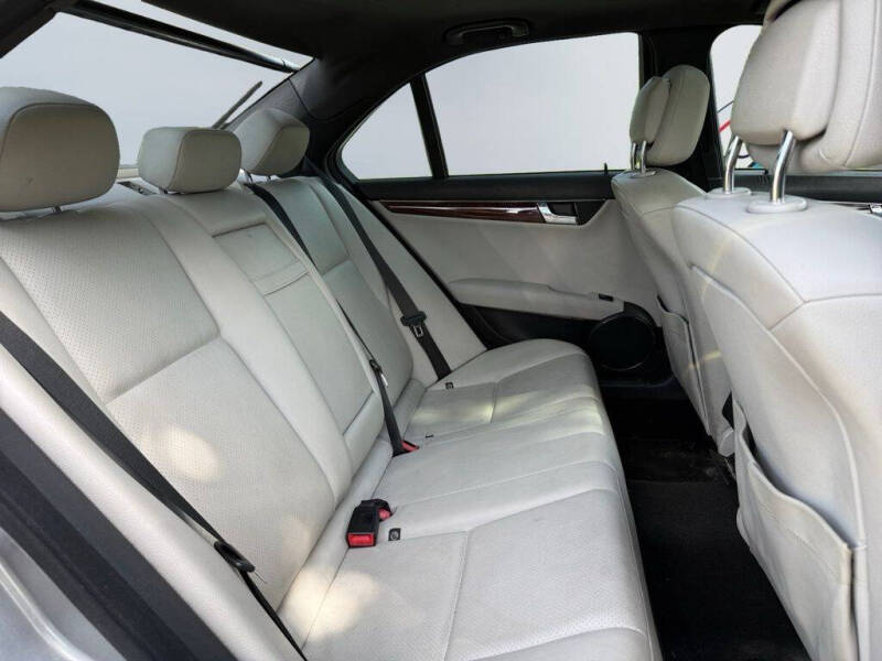 2011 Mercedes-Benz C-Class