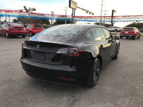 2021 Tesla Model 3 Standard Range Plus