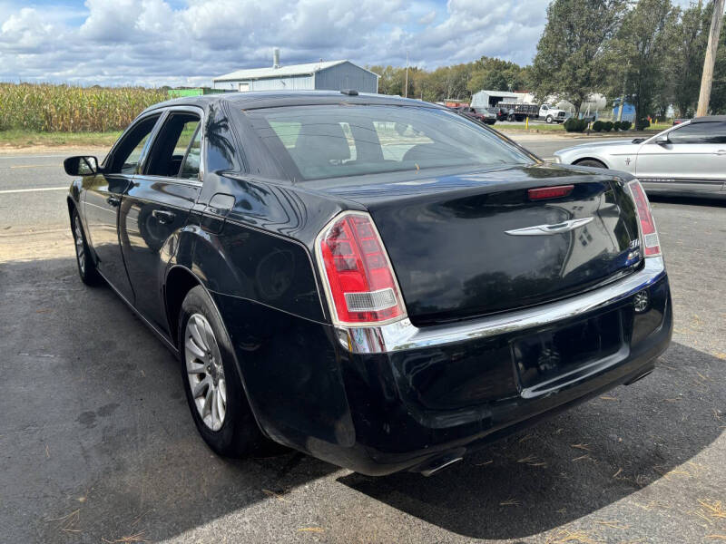 2013 Chrysler 300