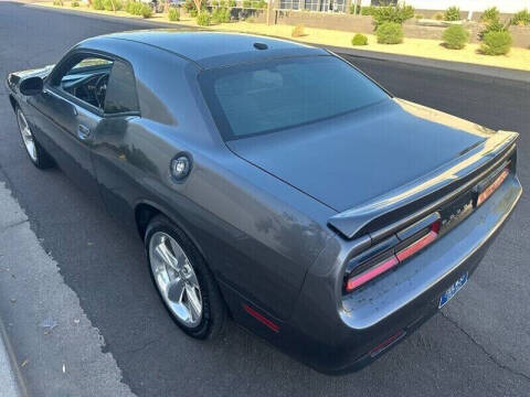 2015 Dodge Challenger SXT