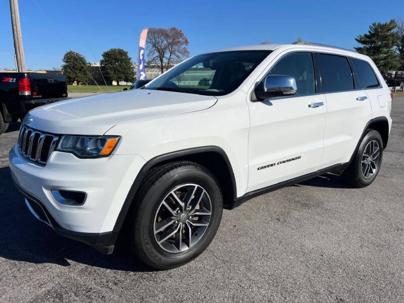 2018 Jeep Grand Cherokee Limited's photo
