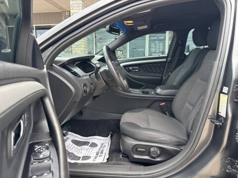2018 Ford Taurus SEL