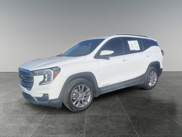 2023 GMC Terrain SLT
