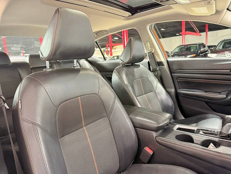 2020 Nissan Altima 2.5 SR