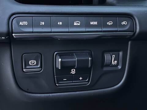 2023 Cadillac Escalade ESV Sport Platinum