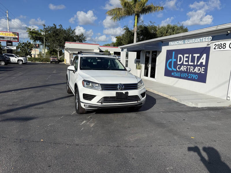 2016 Volkswagen Touareg VR6 Lux