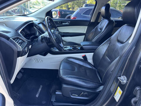 2017 Ford Edge Titanium