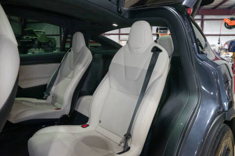 2022 Tesla Model X Plaid