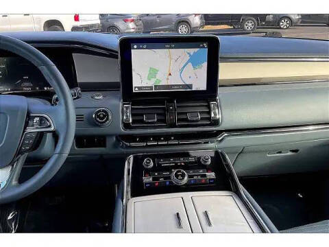 2019 Lincoln Navigator L Black Label