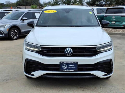2023 Volkswagen Tiguan SE R-Line Black