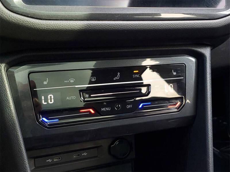 2023 Volkswagen Tiguan SE