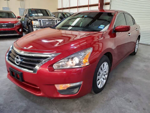 2014 Nissan Altima for sale at Auto Selection Inc. in Houston TX