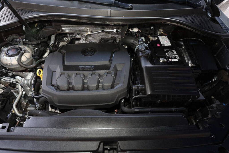 2021 Volkswagen Tiguan SE R-Line Black