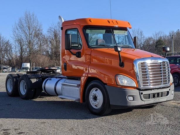 2013 Freightliner Cascadia