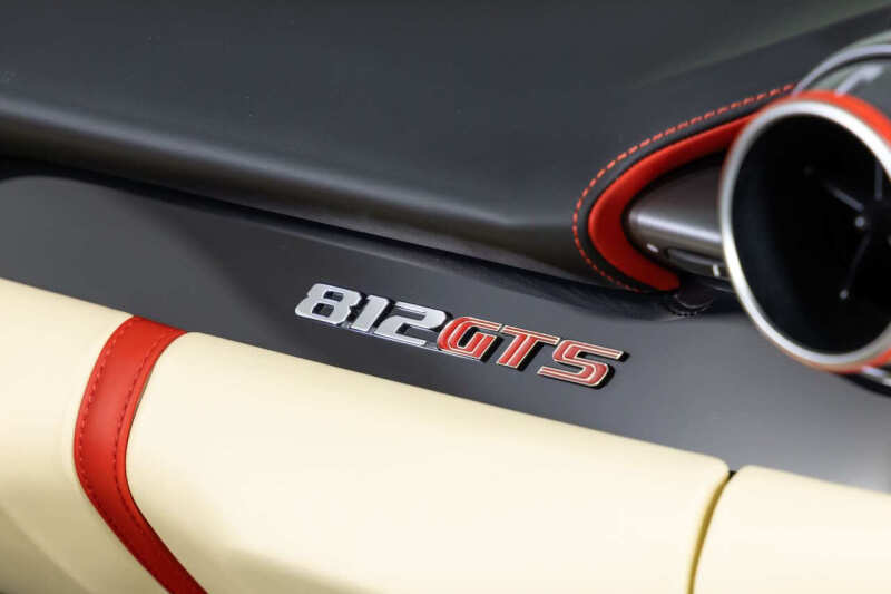 2021 Ferrari 812 GTS
