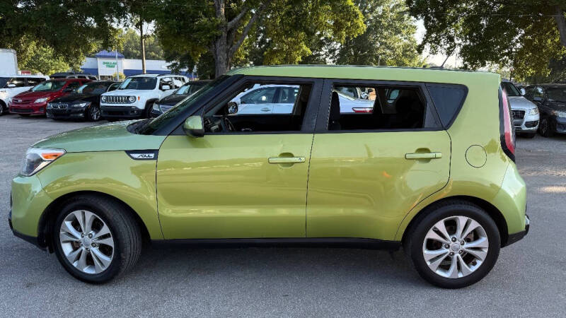 2016 Kia Soul +