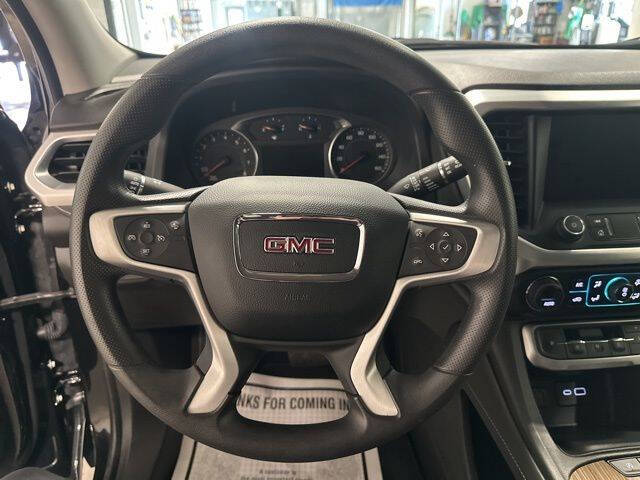 2023 GMC Acadia SLE