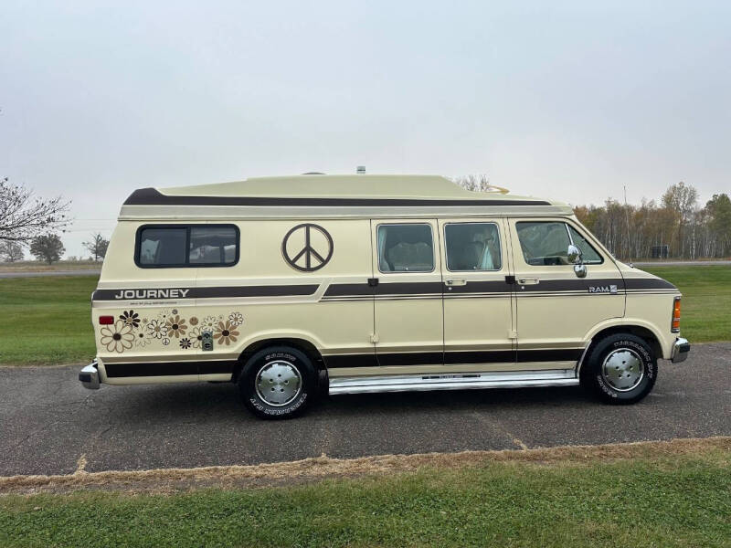 1987 Dodge Ram Van