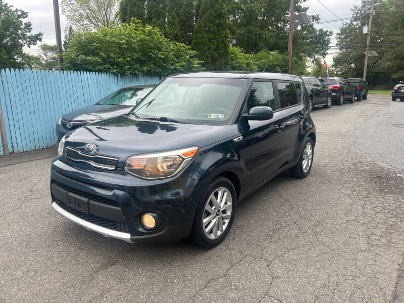2017 Kia Soul +