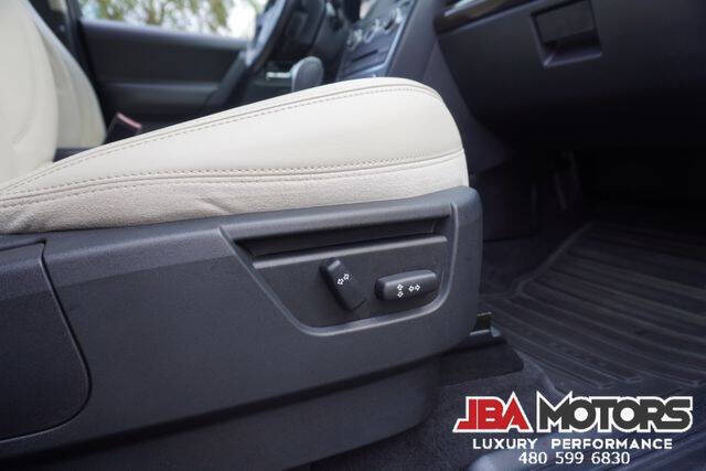 2015 Land Rover LR2 HSE LUX