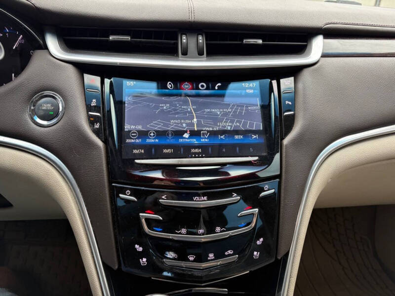 2013 Cadillac XTS Luxury Collection