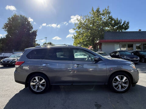 2015 Nissan Pathfinder S
