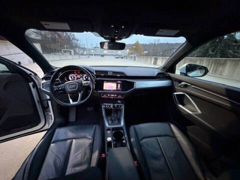 2020 Audi Q3 quattro Premium 45 TFSI