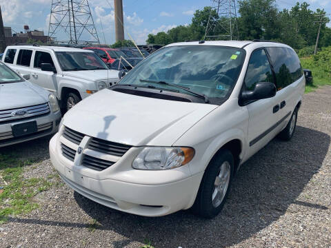 2005 Dodge Grand Caravan for sale at Trocci's Auto Sales in West Pittsburg PA